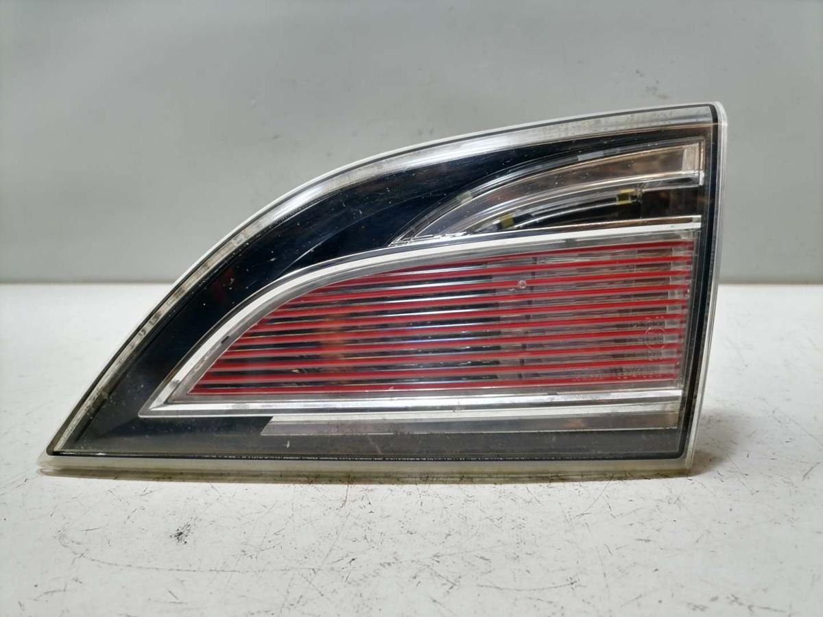 Mazda 6 GH original R&uuml;cklicht R&uuml;ckleuchte Schlussleuchte rechts innen Kombi BJ12